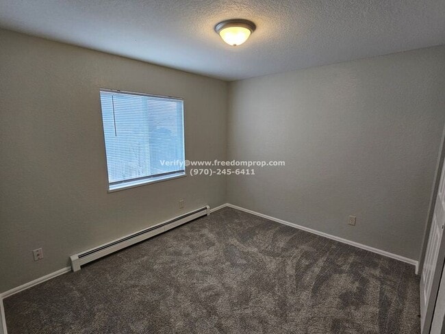 Building Photo - 455 David Ct