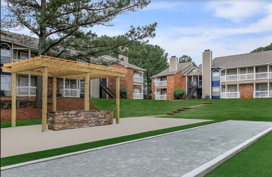Building Photo - 3784 University Dr NW
