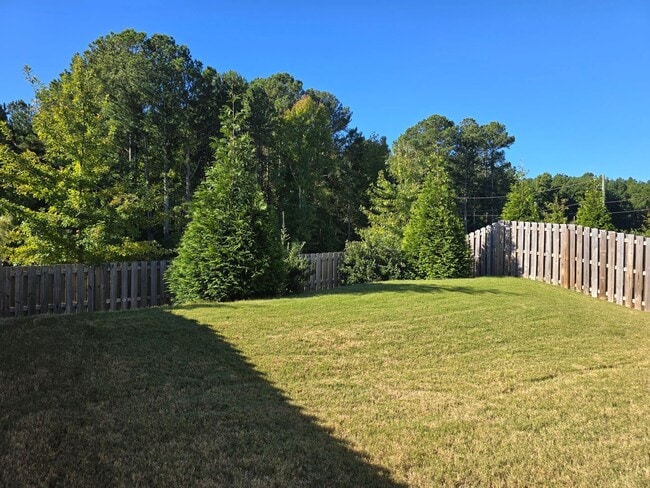 Building Photo - Impeccable 2020-Built 3-Bed, 2.5-Bath Home on Rare Quarter-Acre Lot – Prime Location!