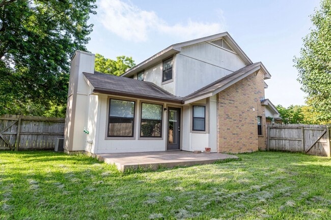 Building Photo - 7804 Chimayo Cove