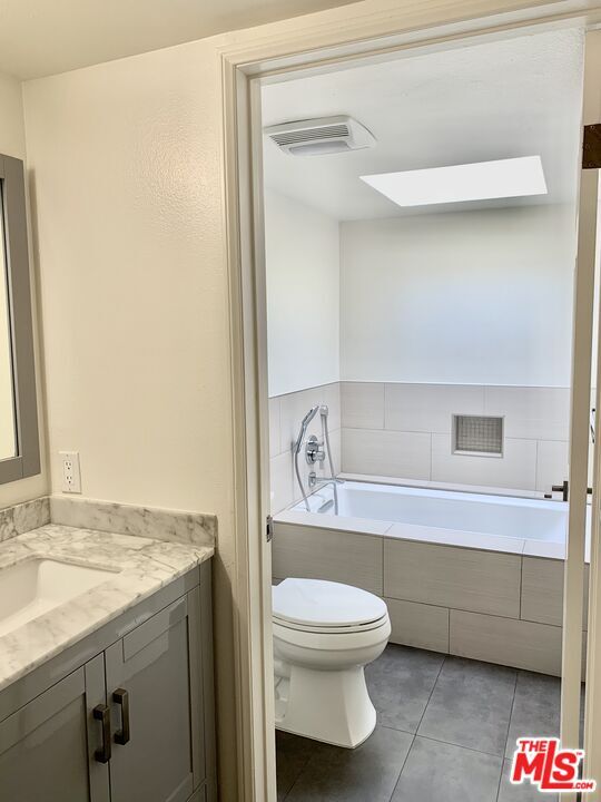 Building Photo - 12412 Texas Ave