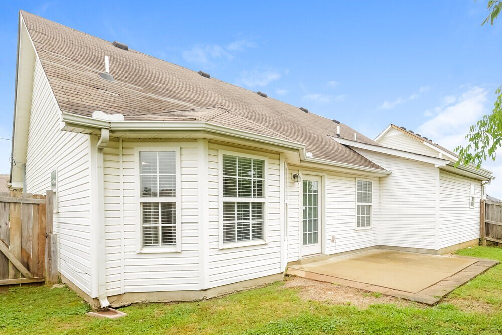 Building Photo - 1229 Shannon Ln