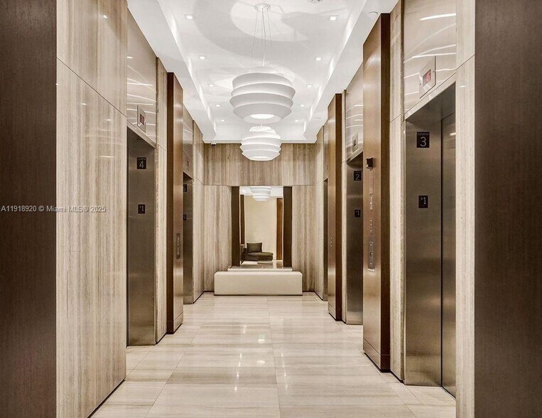 Building Photo - 1330 West Ave