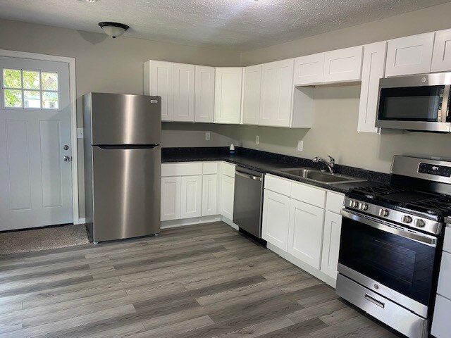 Building Photo - 155 Kirkwood Ave