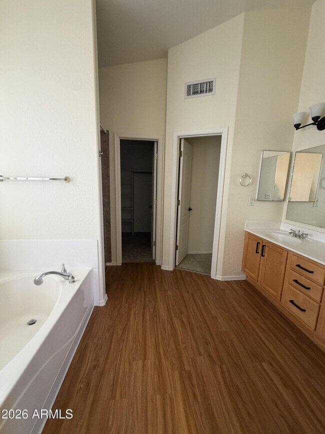 Building Photo - 7464 E Odessa Cir
