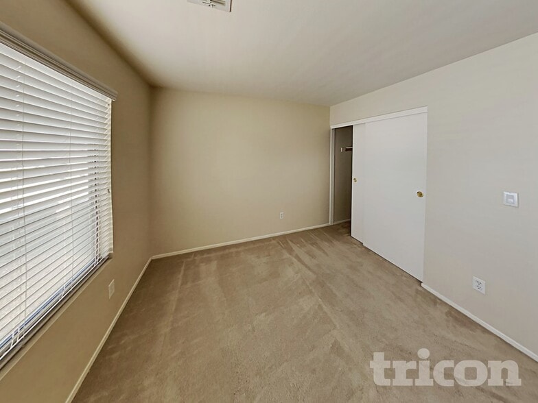 Building Photo - 7739 Whitesboro Ct