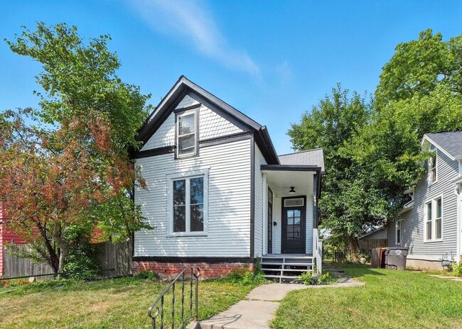 Primary Photo - 3 bedroom home!