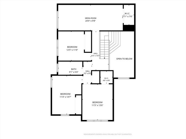 Building Photo - 100 Parque Cir
