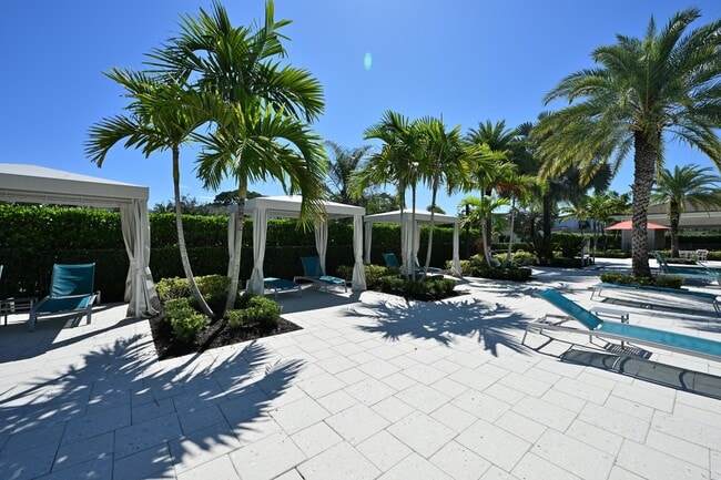 Building Photo - 13026 Artisan Cir