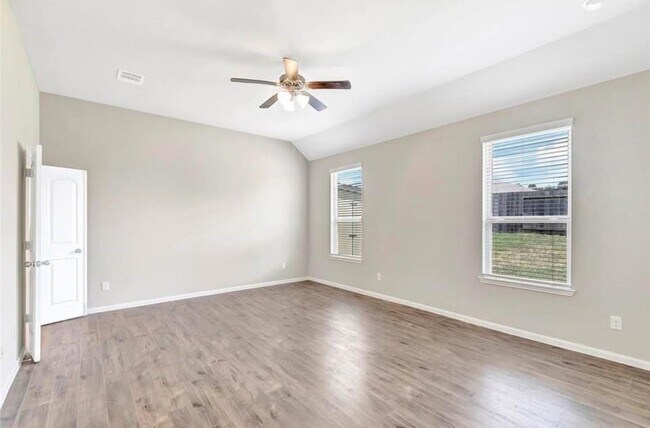 Building Photo - 18102 Humber River Ln