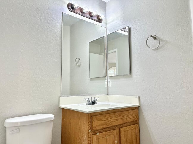 Building Photo - 2024 S Baldwin