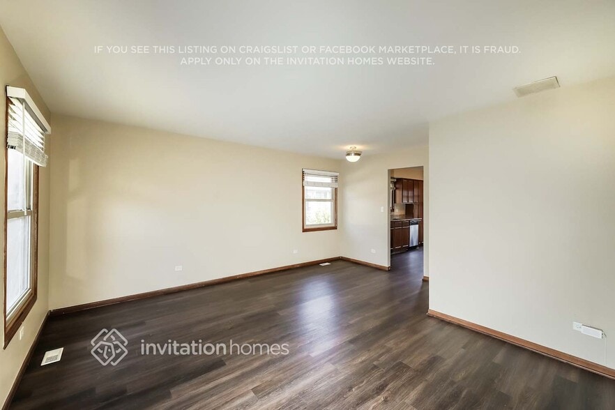 Building Photo - 17837 66th Ave