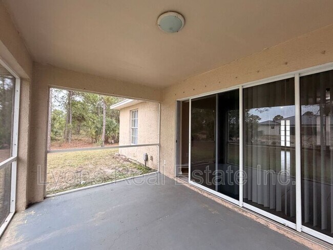 Building Photo - 208 Homewood Ave S