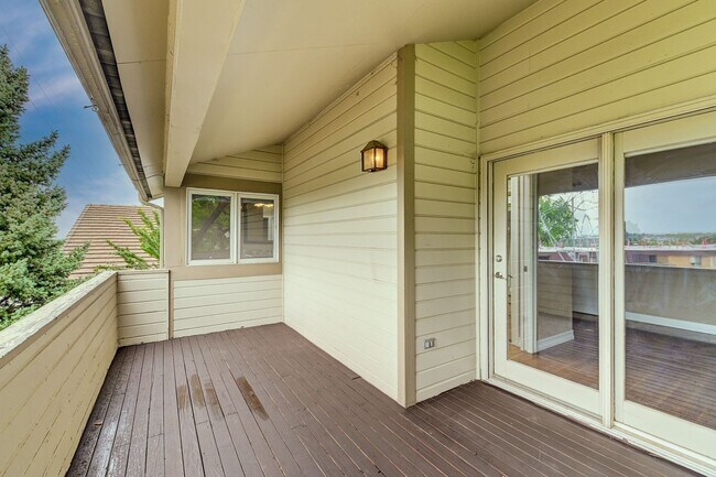 Building Photo - 3369 S Tulare Ct