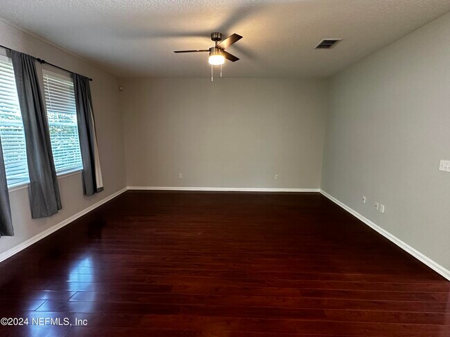 Building Photo - 12212 Angleterre Dr