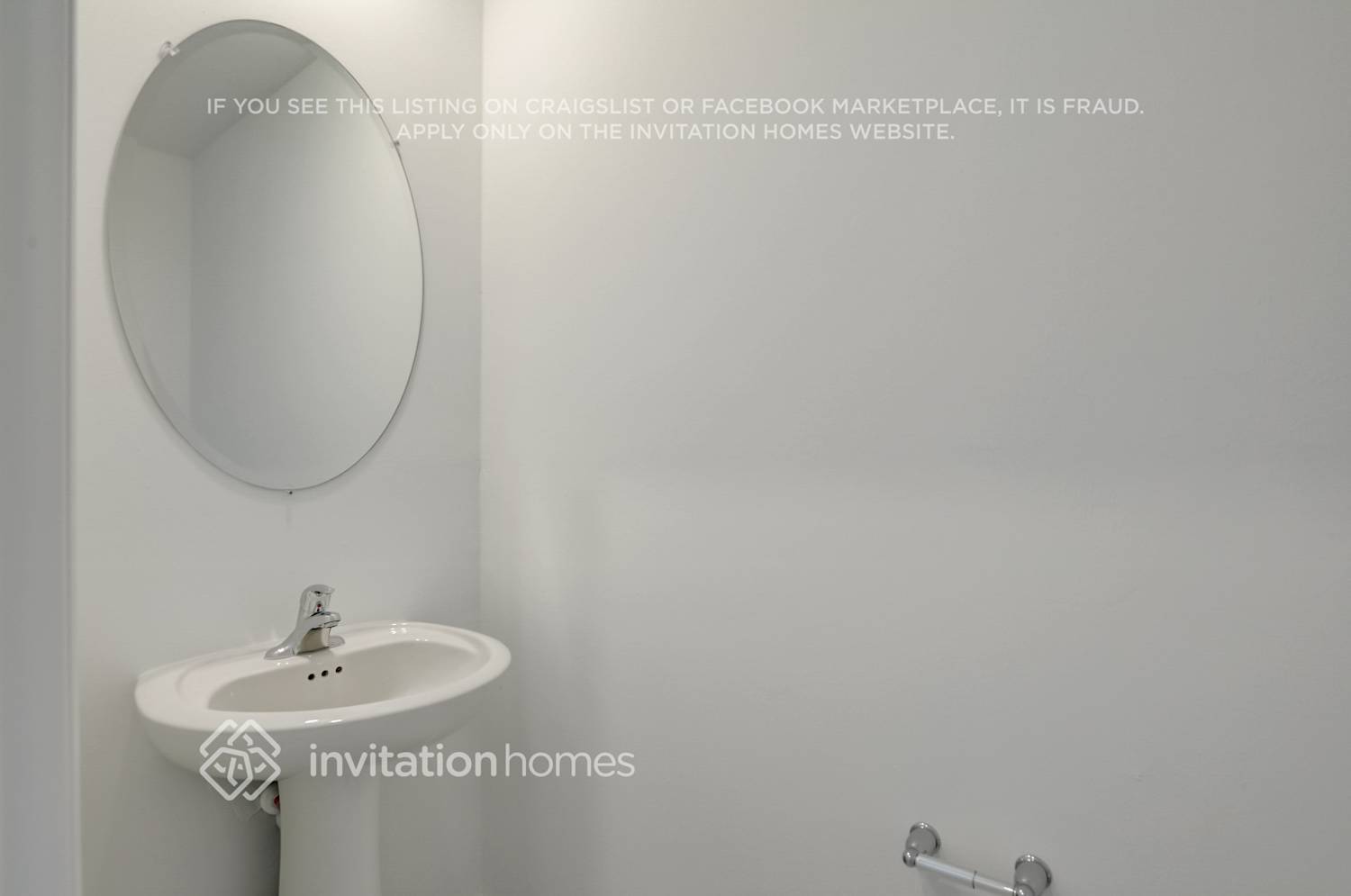 Building Photo - 2065 E Landings Wy