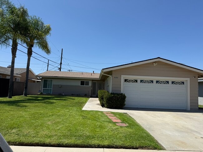 Primary Photo - 6302 San Lorenzo Dr