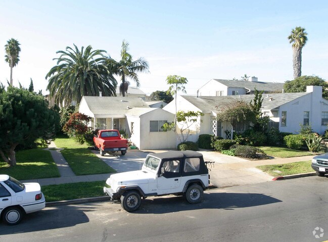 Primary Photo - 4817 Orchard Ave