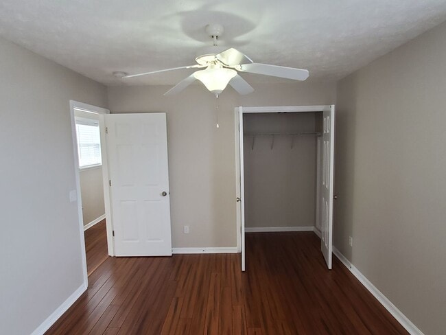 Building Photo - Waterfront Home on Lake Marin! 3 BR|2.5 BA with Great Outdoor Space!