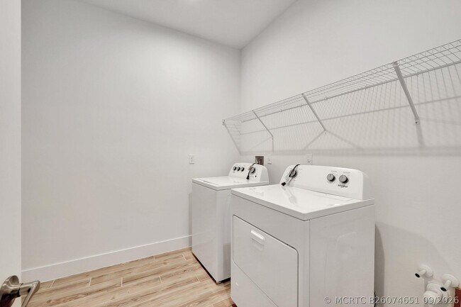 Building Photo - 11551 Viridian Blvd