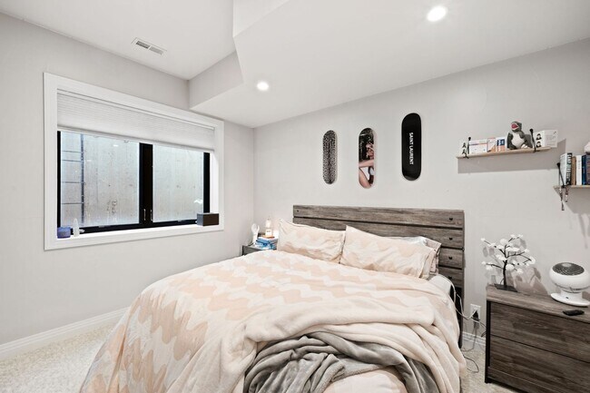 Building Photo - Luxury 4BD, 6BA Cherry Creek Home with 4 Outdoor Spaces