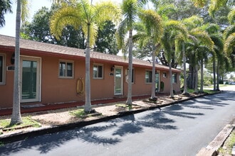 Building Photo - Santa Cruz Apartments