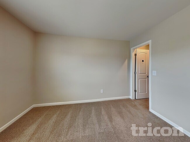 Building Photo - 4120 Devonwood Ct