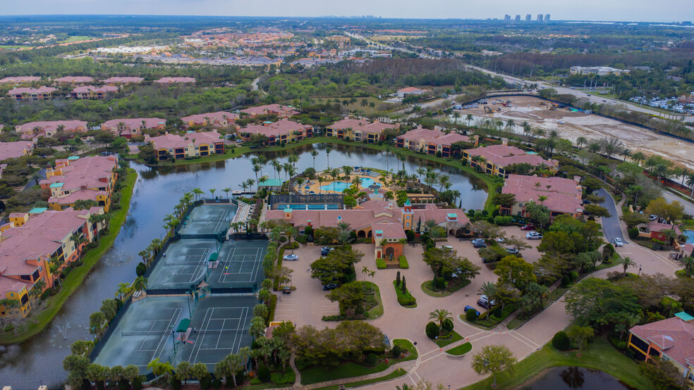 Building Photo - 8641 Piazza del Lago Cir