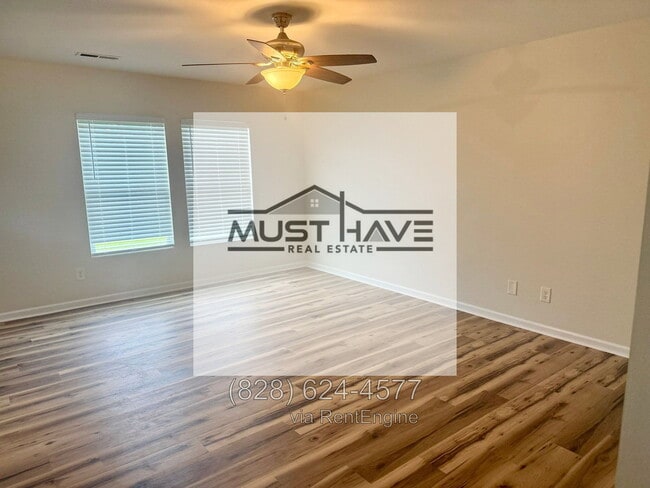 Building Photo - 15 Harvest Ridge Dr