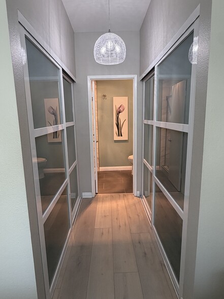 Building Photo - 2150 Camino de la Reina