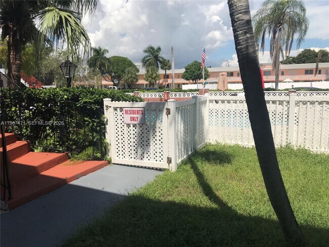 Building Photo - 1100 Atlantic Shores Blvd