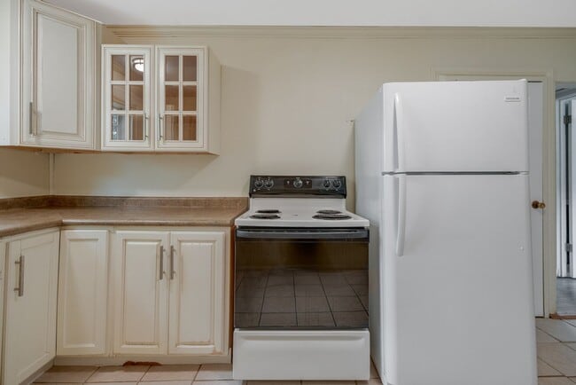Building Photo - 2 Bedroom / 2 Bathroom House in Tuscola
