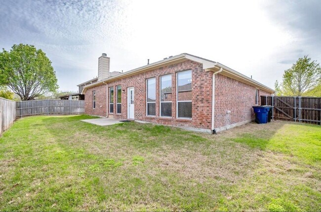 Building Photo - 12258 Latigo Dr