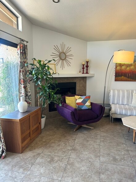 Building Photo - 74103 Catalina Way
