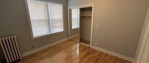 Building Photo - 2900 N Kolmar Ave