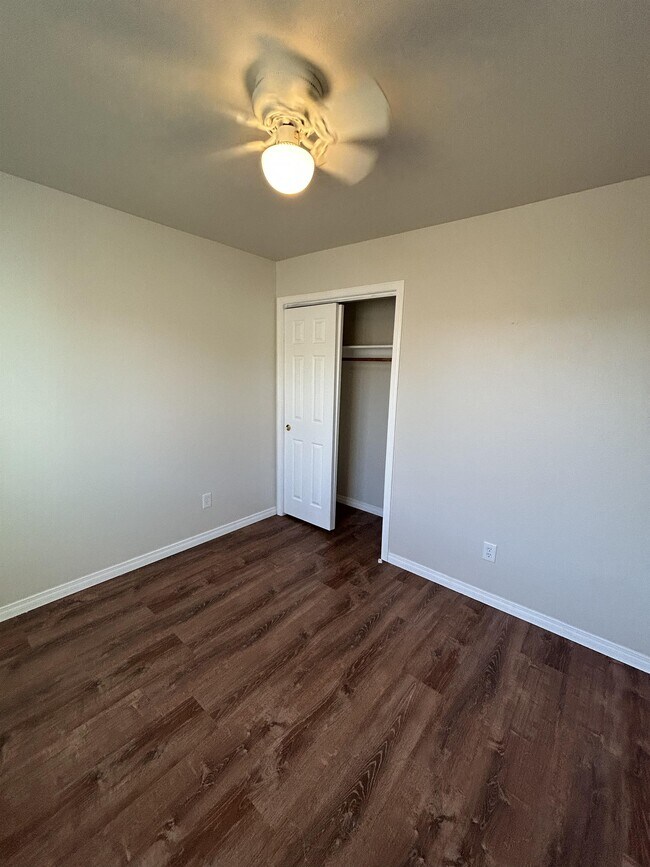 Building Photo - 8220 Medicine Bow Cir