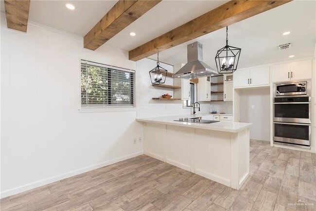 Building Photo - 21 Orchid Ave