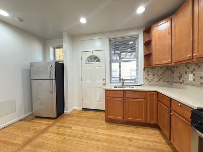 Building Photo - Saint Louis