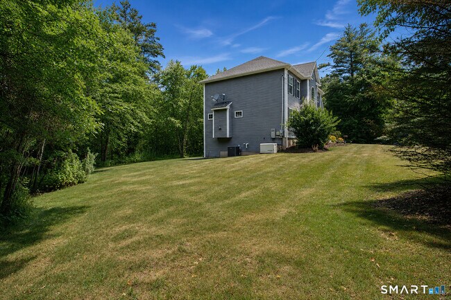 Building Photo - 299 Bushy Hill Rd