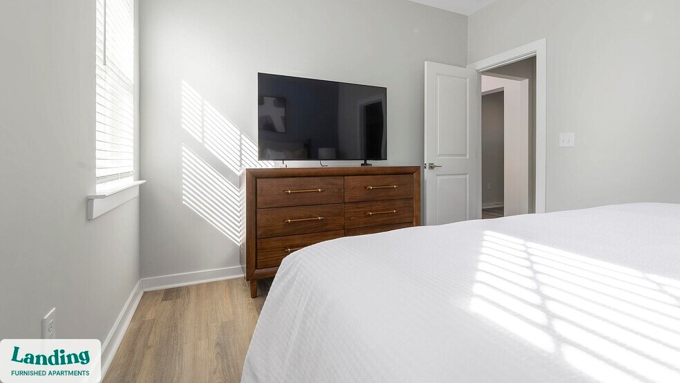 Building Photo - 1720 Rocky River Rd