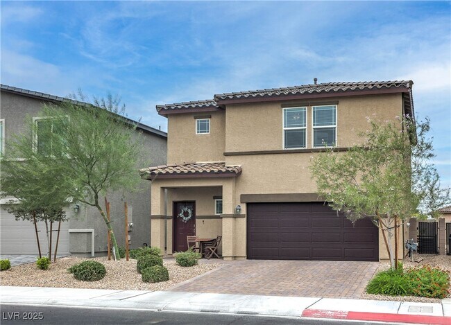 Building Photo - 9074 Meadows Ln