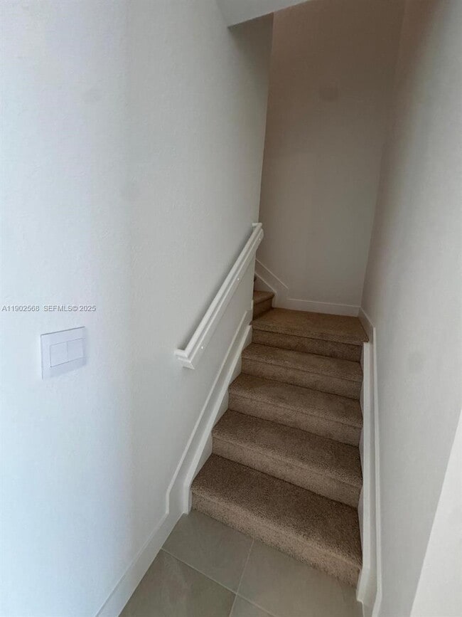 Building Photo - 17108 SW 2nd Cir