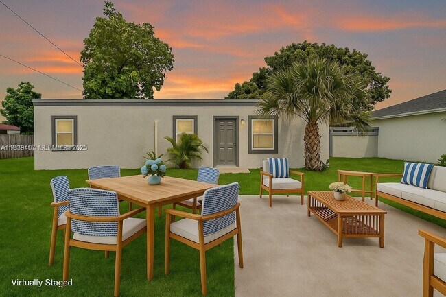 Building Photo - 607 SW 3rd St