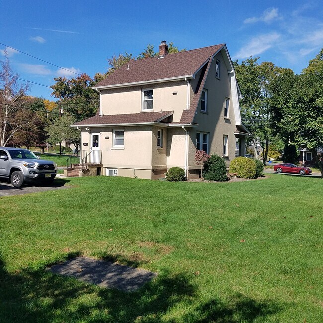 108 Paris Ave 108 Paris Ave Northvale NJ 07647 Apartment Finder