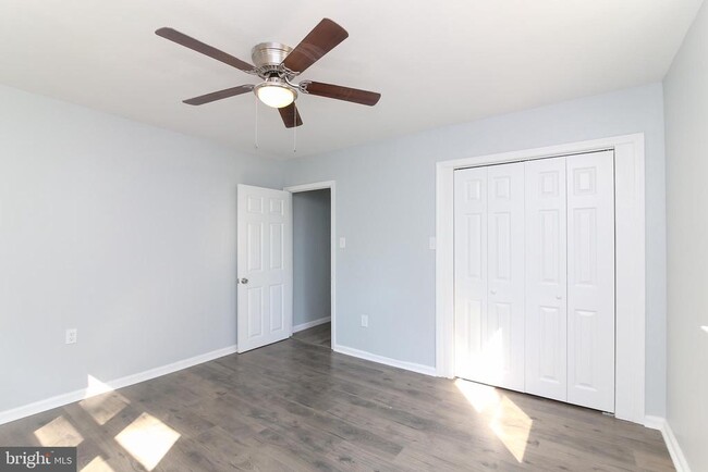 Building Photo - 516 Brooke Ave