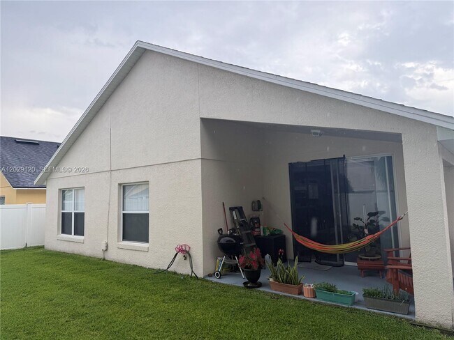 Building Photo - 3127 Heritage Park Way