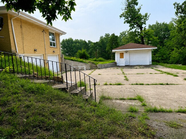 Building Photo - 11305 Ballard Rd