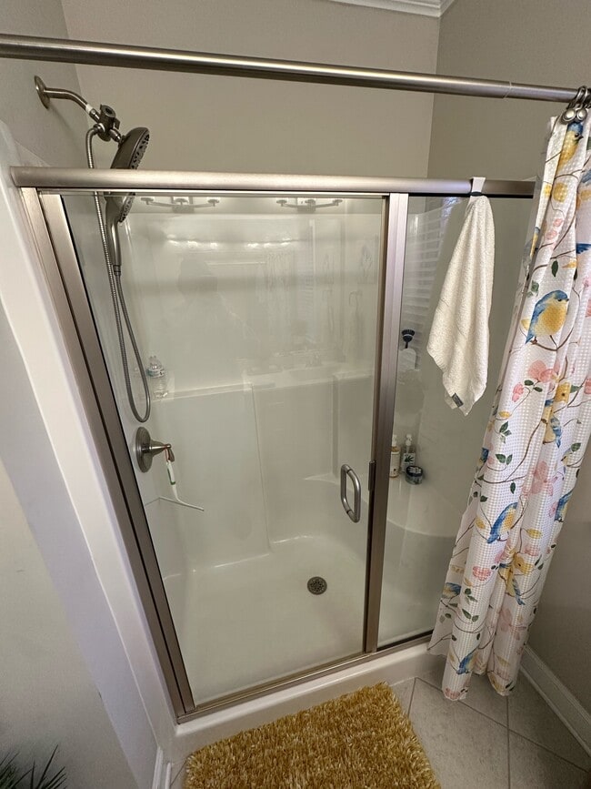 Building Photo - 335 National Dr