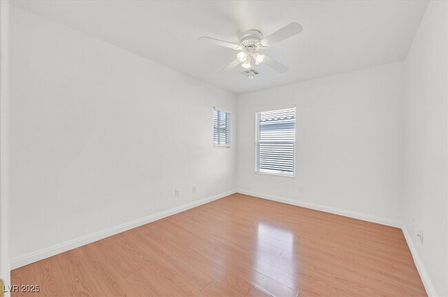 Building Photo - 6333 Sycamore Grove Ct
