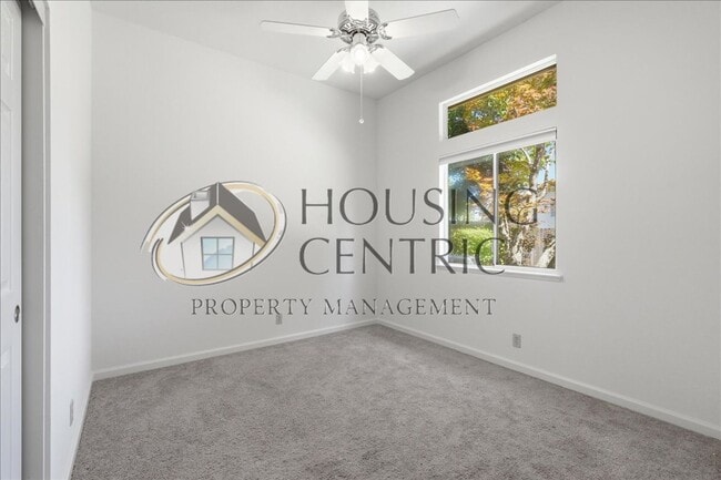 Building Photo - Beautiful Single Story Rental in the Heart of Folsom